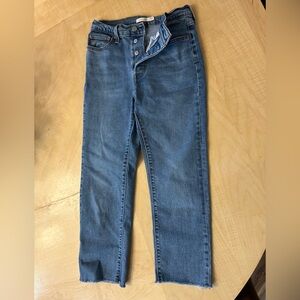 Levi's Classic Blue Cropped Jeans
